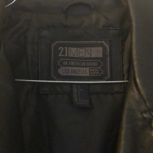 Soft leather jacket - Picture 2 of 3